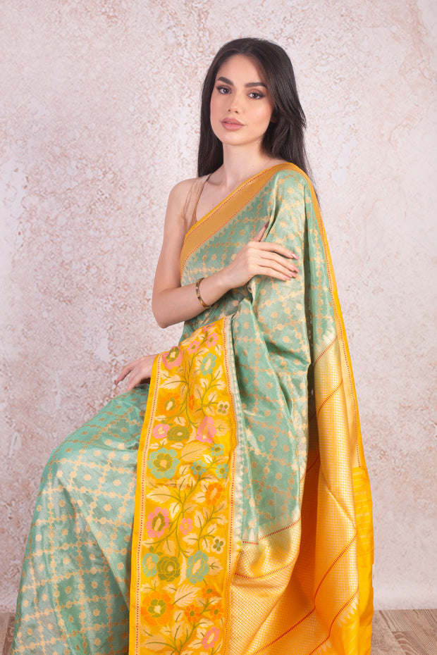 Tissue saree floral border benarasi E9_129