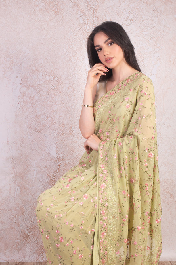 Small floral jaal saree M9_516