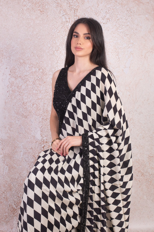 Crepe print saree, embd blouse M9_65