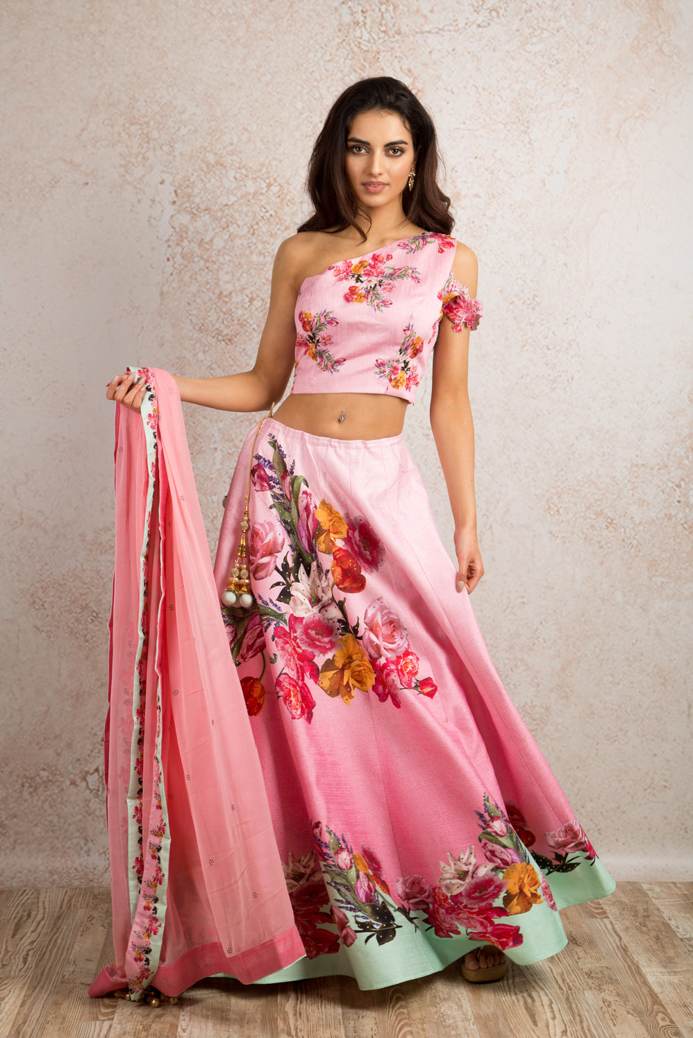 Kanjivaram Silk Saree Online - Buy Indian Kanjivaram Silk Sarees -  Stylecaret.com